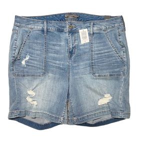 NWT Torrid Distressed Jean Shorts